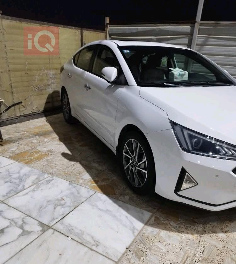 هيونداي النترا